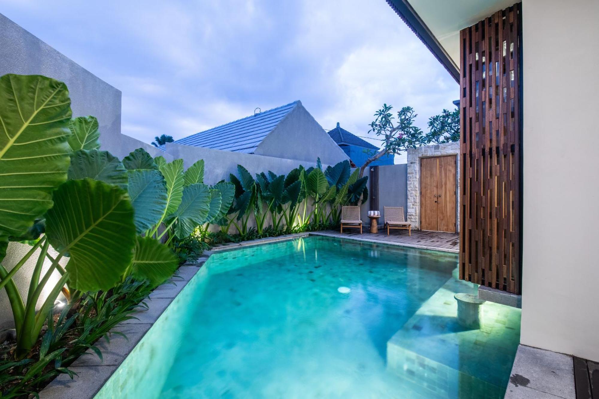 Cozy With Pool In The Center Of Villa *