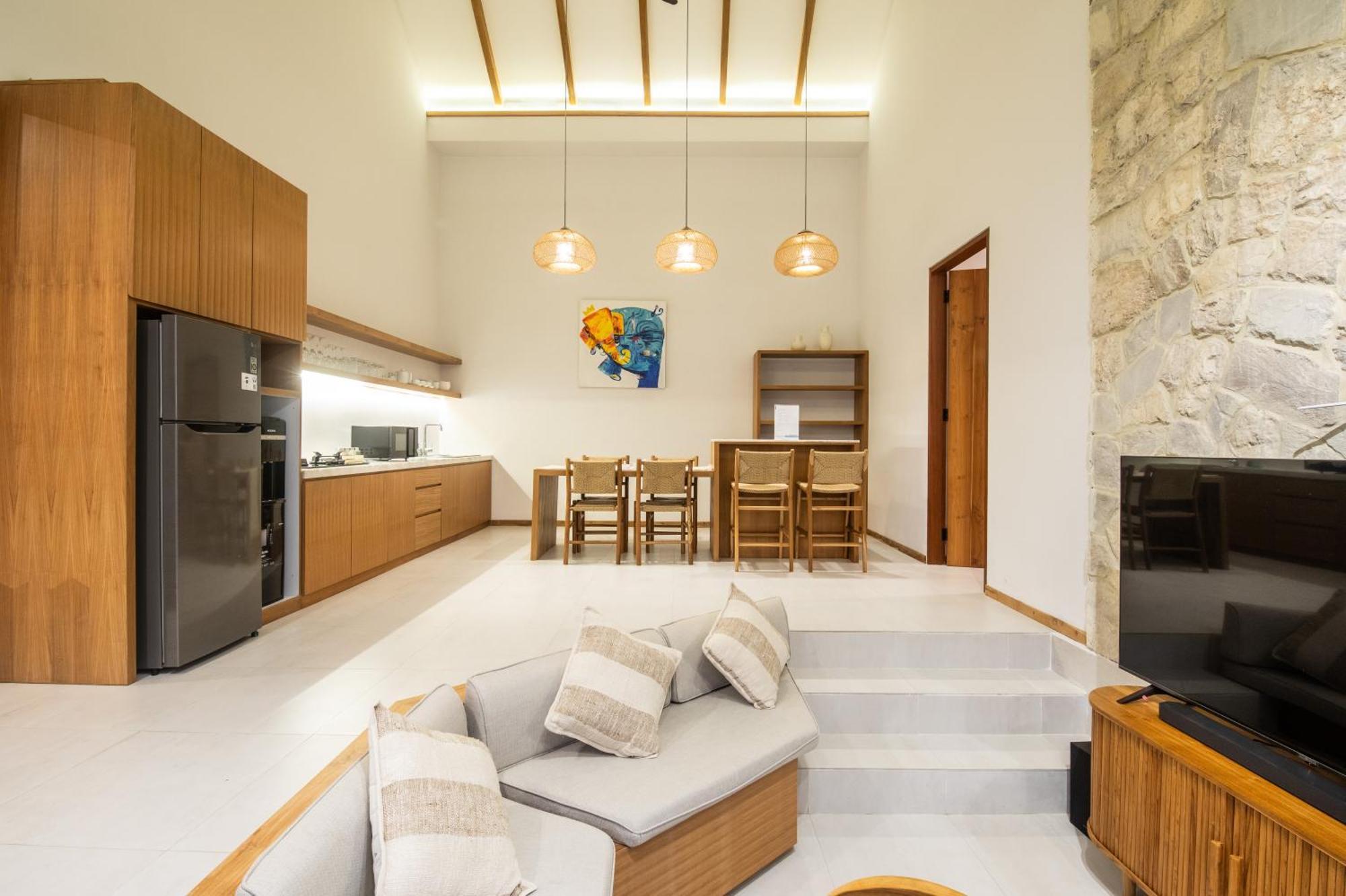 Cozy With Pool In The Center Of Villa *